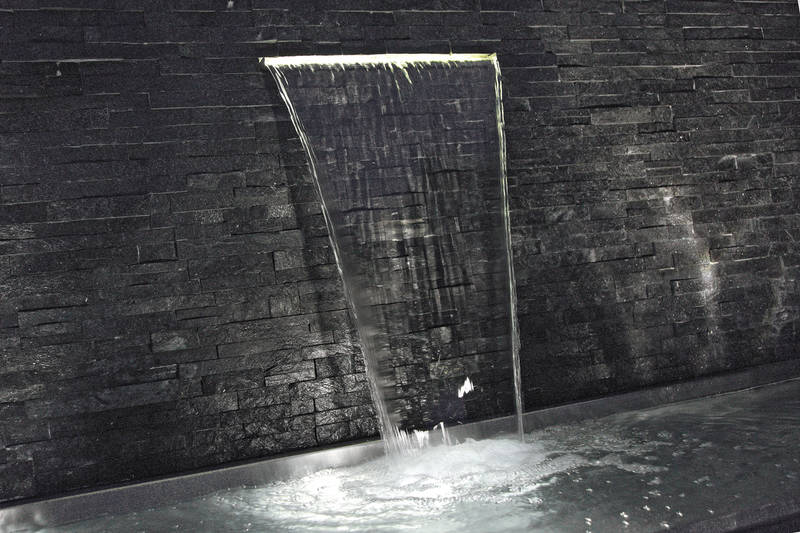 Waterfall Illumination 60