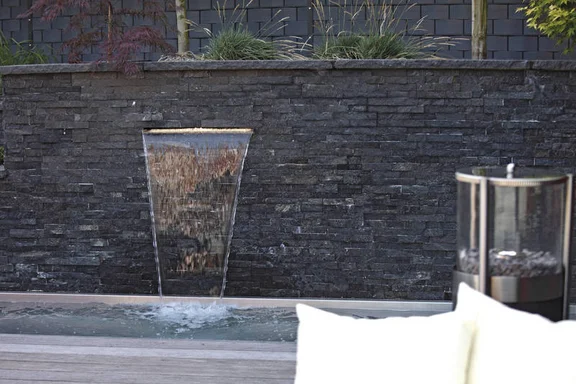 Waterfall 90